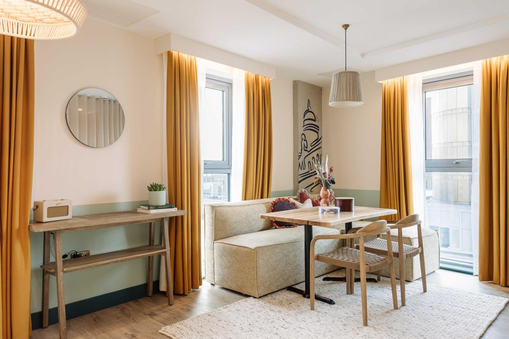 Room2 Hometel Hotel