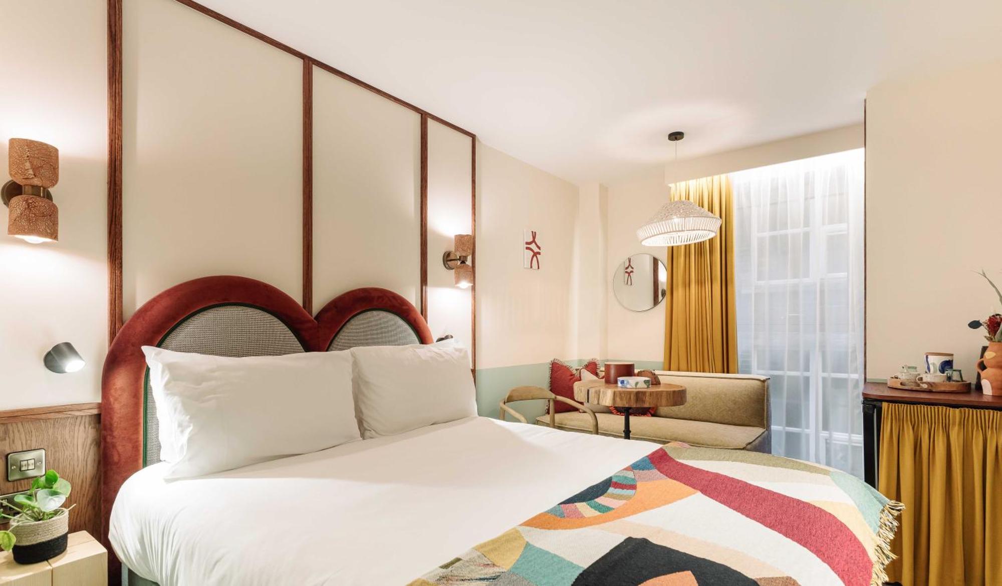 Room2 Hometel
